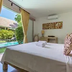 VILLA Nuri Merah 2